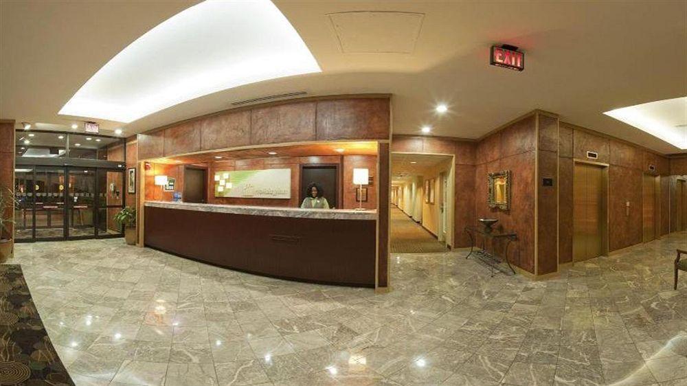 Holiday Inn Charlotte University By Ihg Extérieur photo