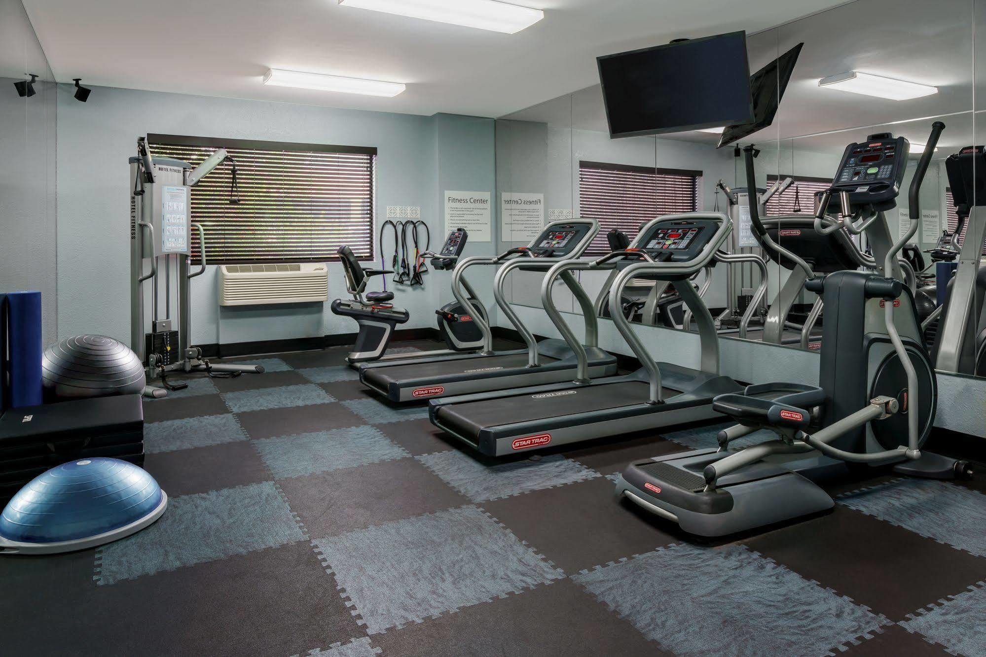 Holiday Inn Charlotte University By Ihg Extérieur photo